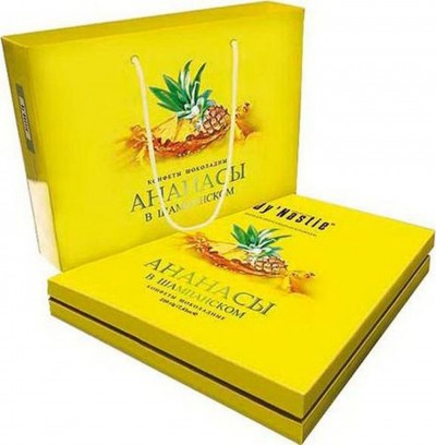 Конфеты Династия Ананасы в шампанском с сумочке 220 г