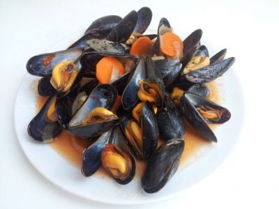 Мидии с/м в половинке ракушки 30/40 1кг. Китай