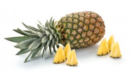 Ананас 1 кг